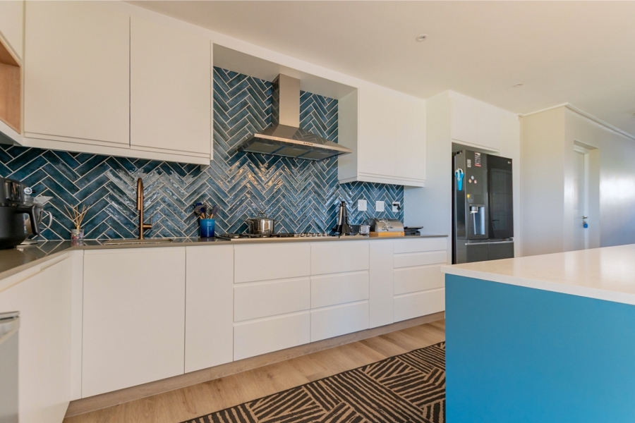 4 Bedroom Property for Sale in Myburgh Park Western Cape